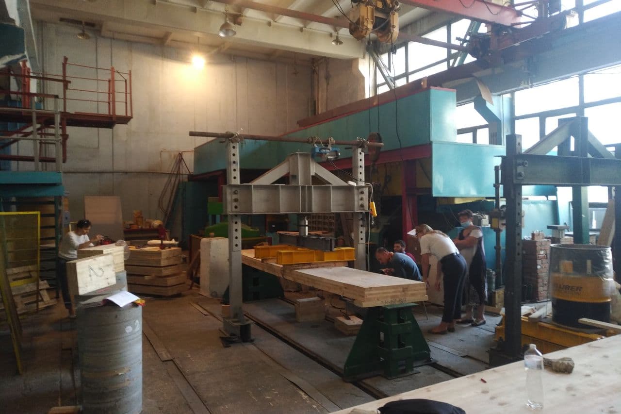 Static laboratory tests of PCD or CLT panels of a domestic manufacturer | Osnovnoy Moment (OsnoM)