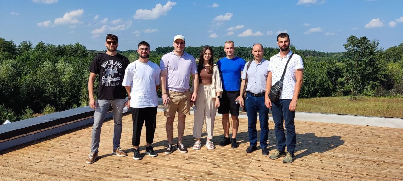 Photo of the staff | Osnovnoy Moment (OsnoM)